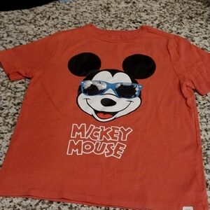 Gap Disney's Mickey Mouse t-shirt